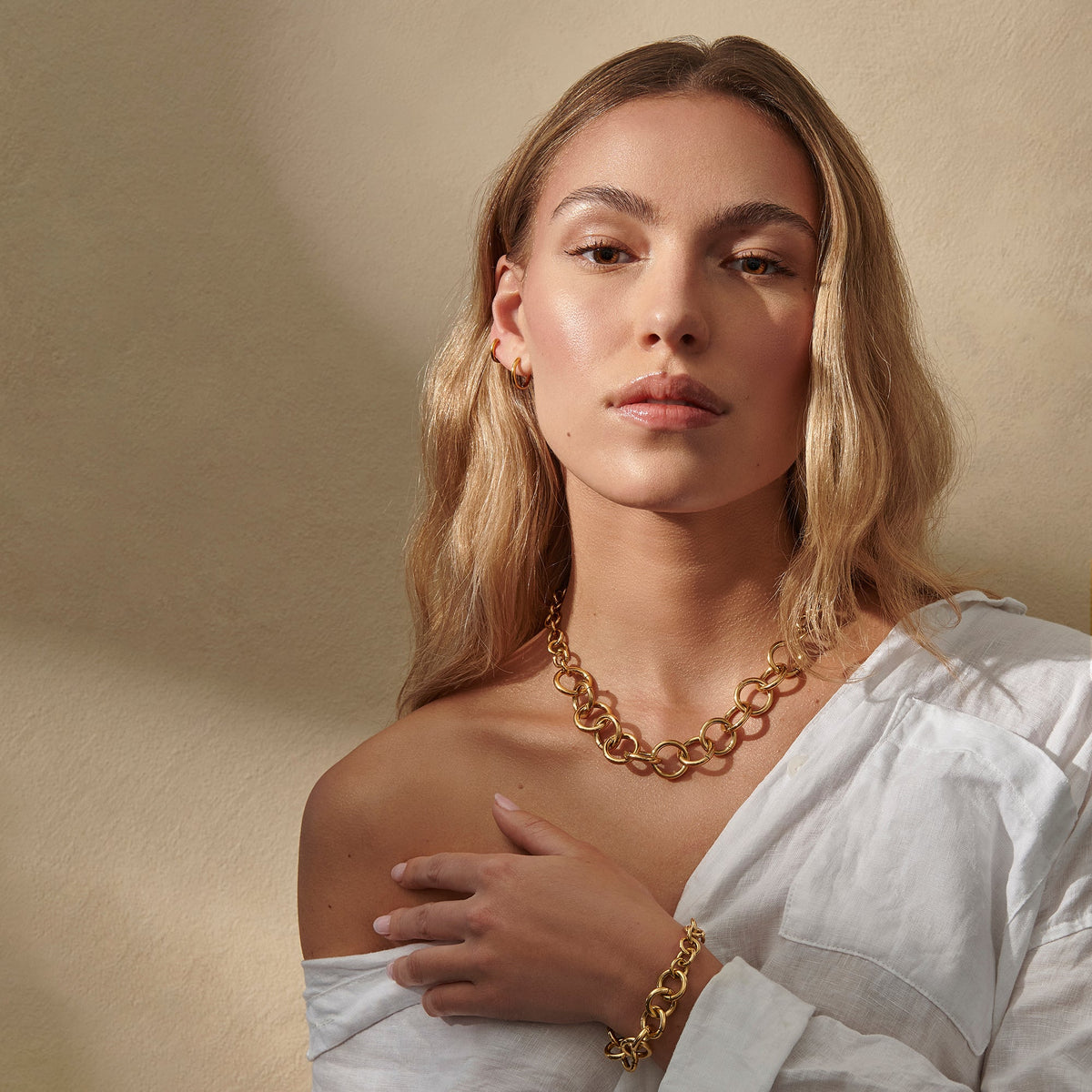 chic medium stainless steel hoops earrings MIAJWL Boucles d'oreilles anneaux chics moyens acier inox Mia Bijoux